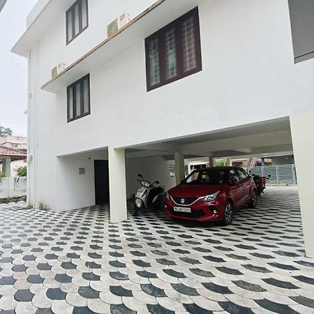 West Darshan Apartments And Villas Thiruvananthapuram Zewnętrze zdjęcie